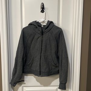 Lululemon Sweater Only worn 3 times